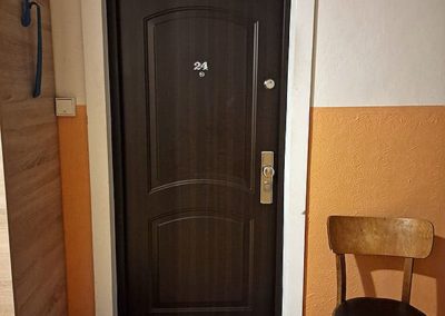 vchodové dvere Luxuri - farba orech